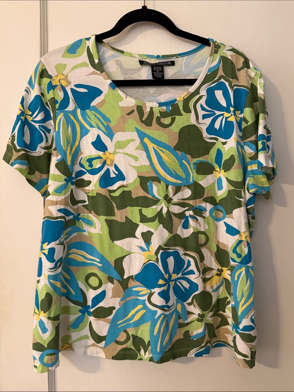 Scott Taylor Floral Short Sleeve Tee in Blue, Green & White